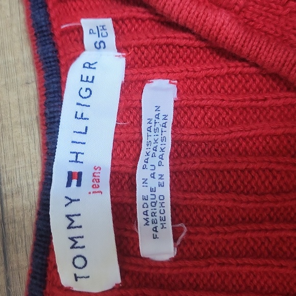 Y2K TOMMY HILFIGER Red White Spellout V-Neck Cotton Sweater - Picture 2 of 11